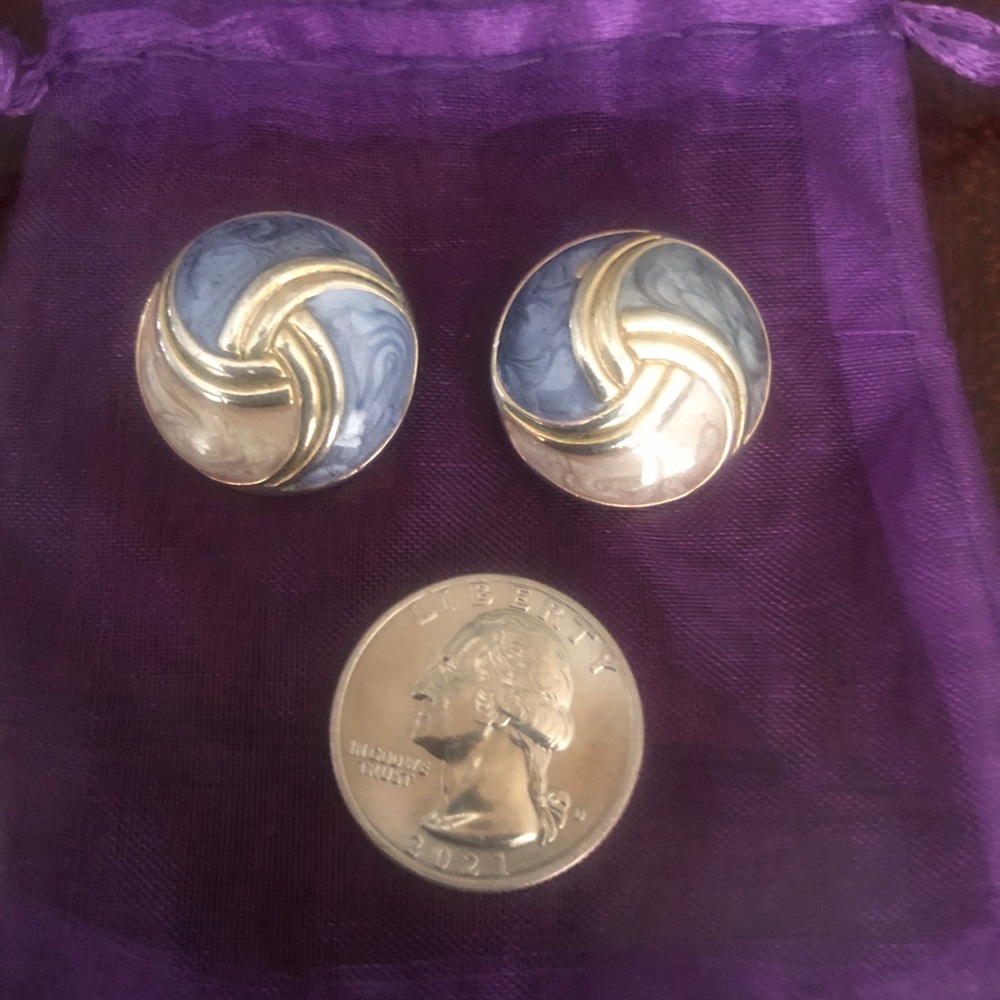 Vintage Elegant Gold and Blue Swirl Earrings